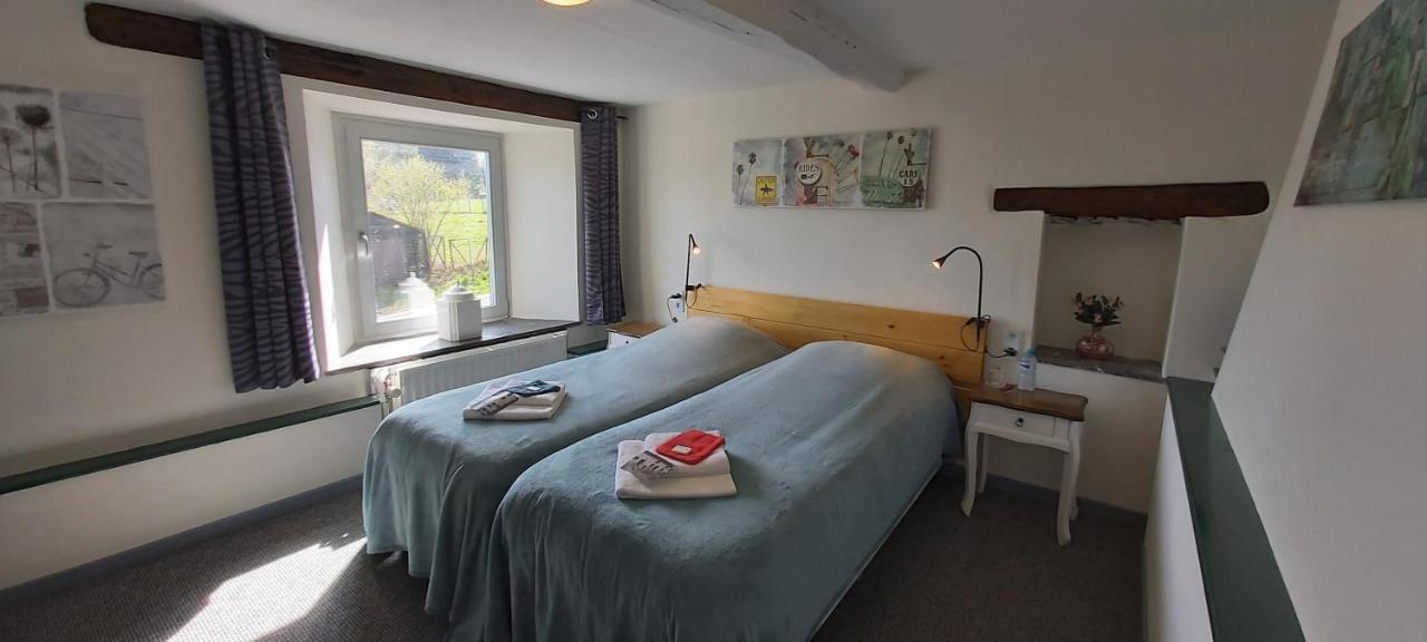 La Fermette Blanche Bed and Breakfast Nadrin Εξωτερικό φωτογραφία