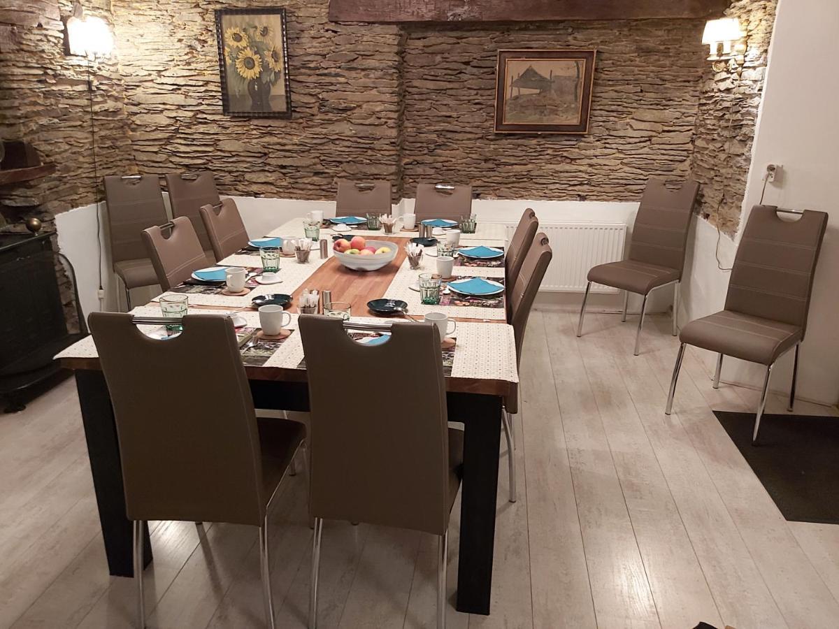 La Fermette Blanche Bed and Breakfast Nadrin Εξωτερικό φωτογραφία